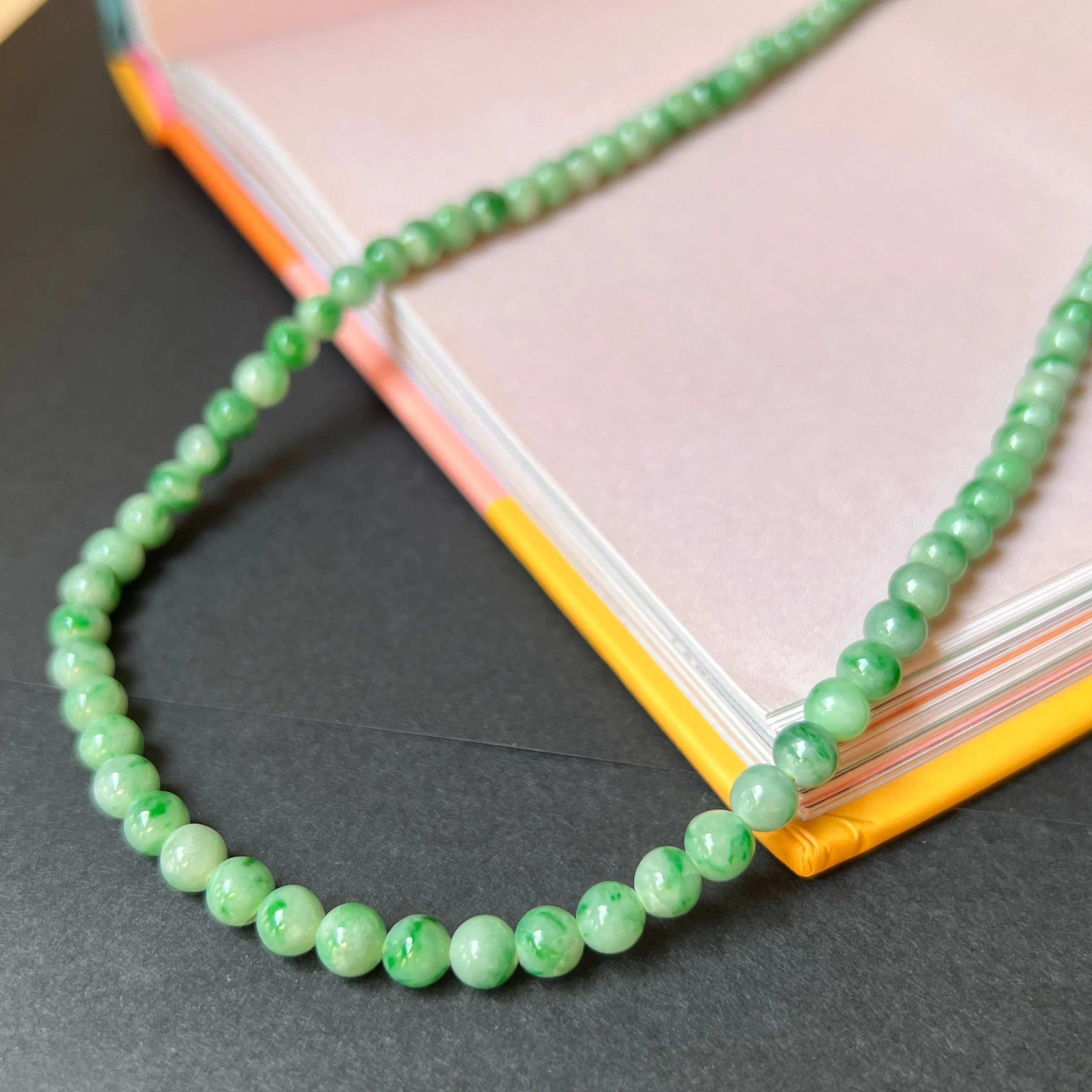 5.3mm A-Grade Natural Moss On Snow Jadeite Beaded Necklace No.190168