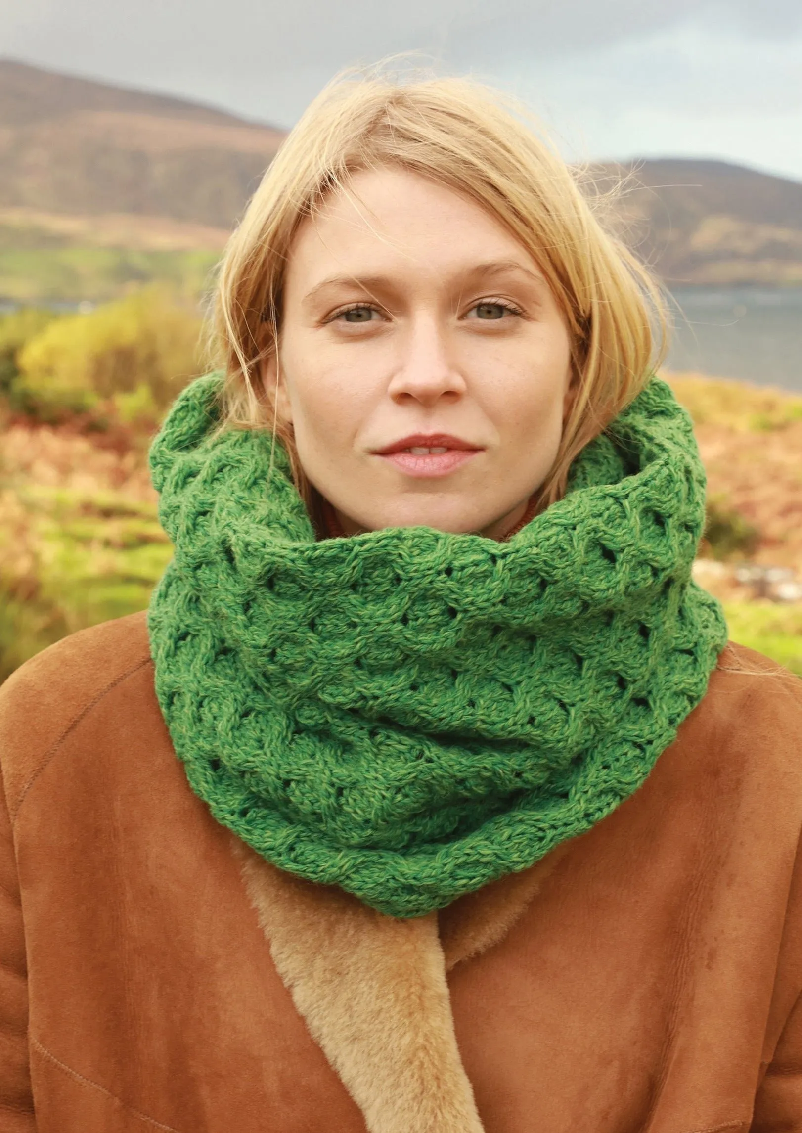 Aran Merino Wool Snood | Green