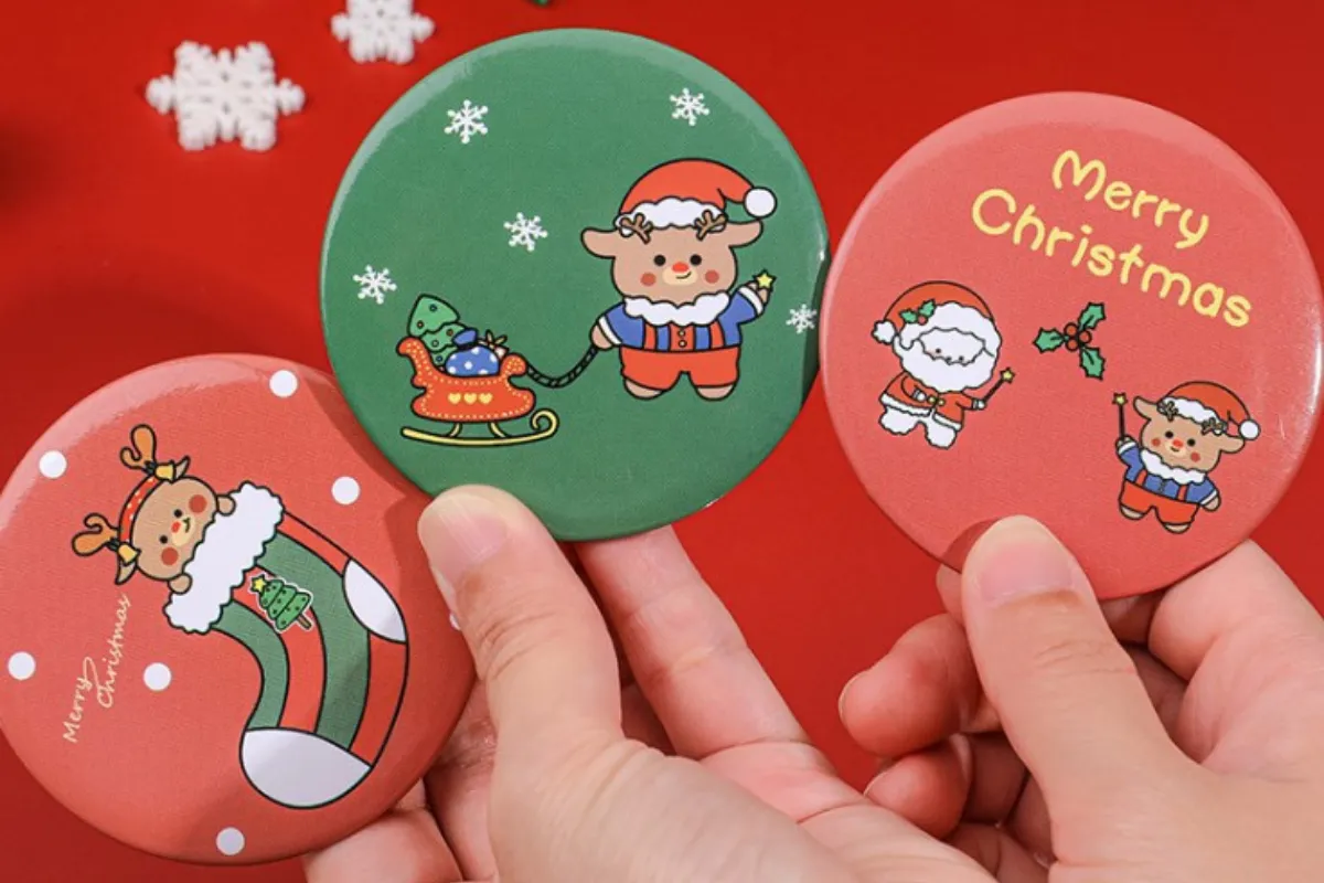 Christmas Theme Hand Mirror