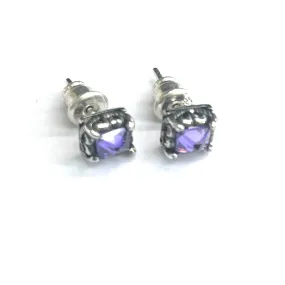 Four prongs silver earring  with square purple CZ