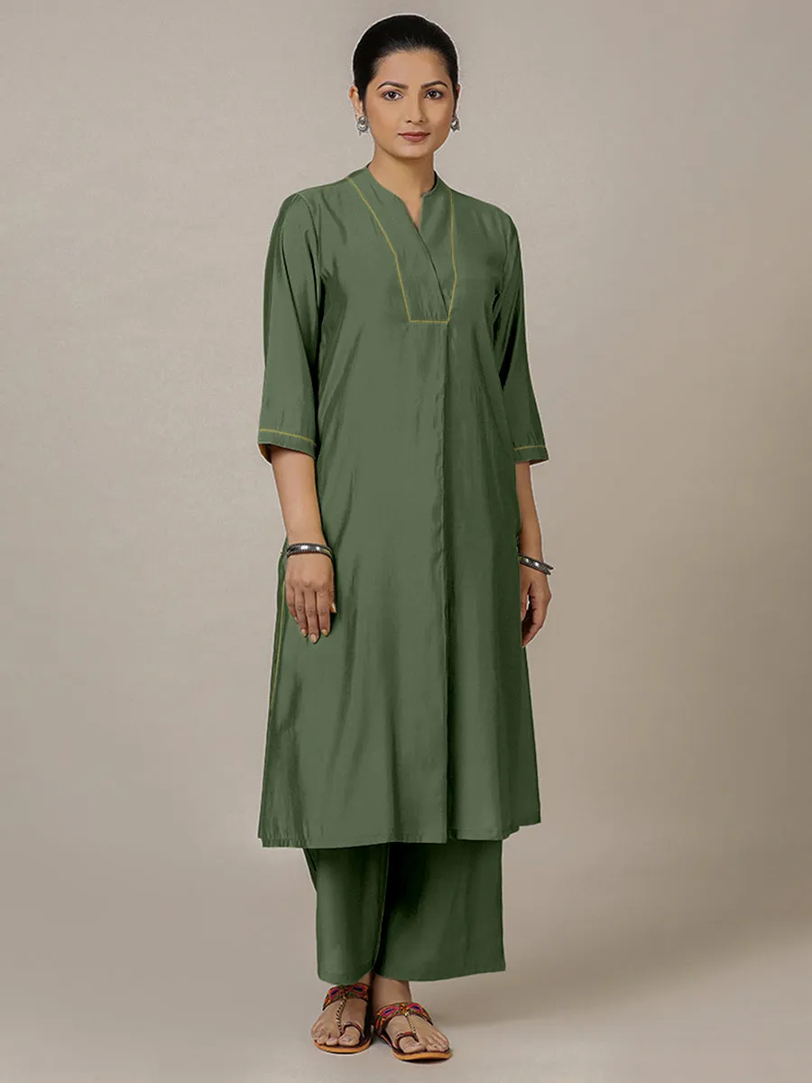 Paakhi x Rozaana | A Line Kurta in Hunter Green with Thread Work | Coords or Only Kurta