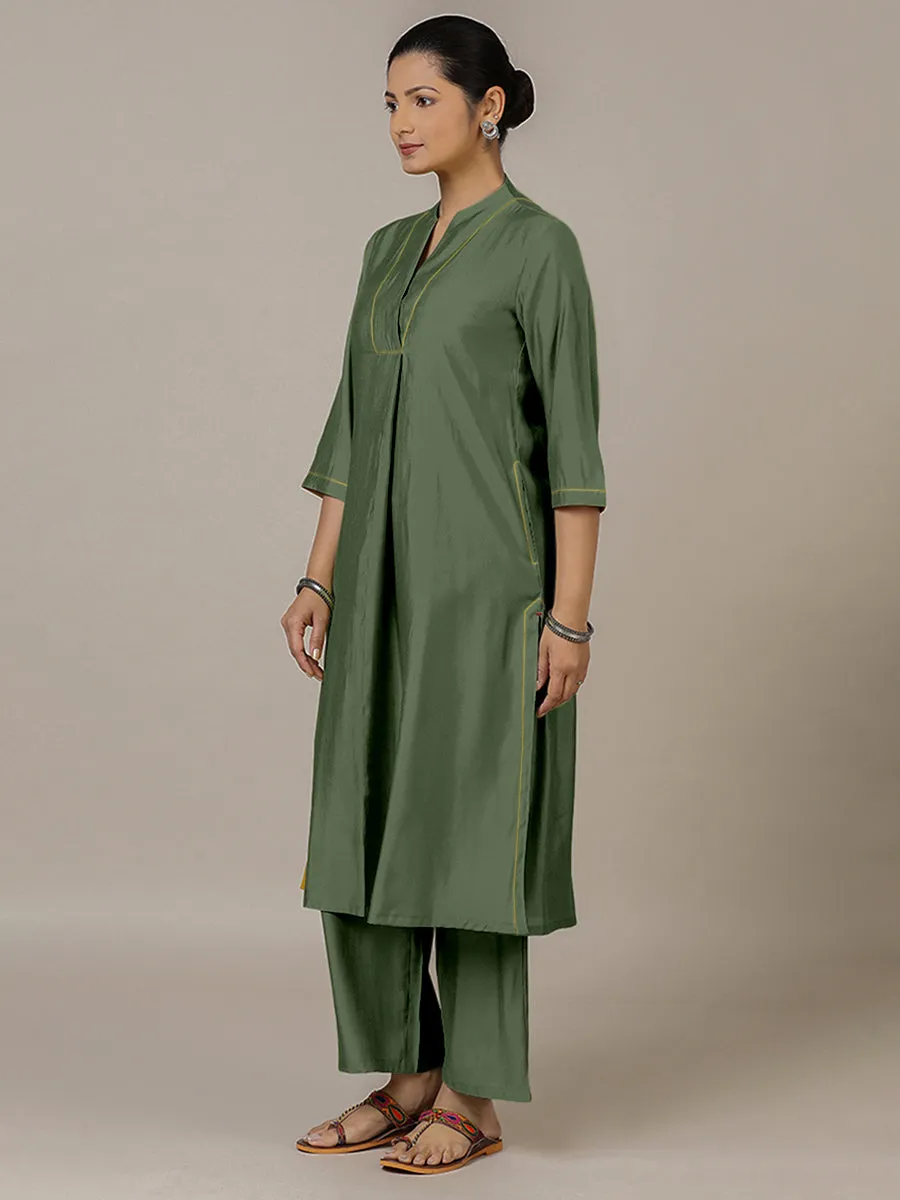 Paakhi x Rozaana | A Line Kurta in Hunter Green with Thread Work | Coords or Only Kurta